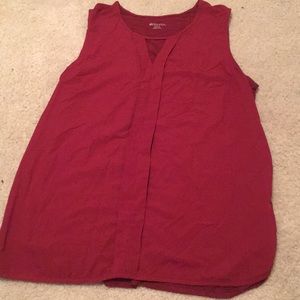 Maroon tank top